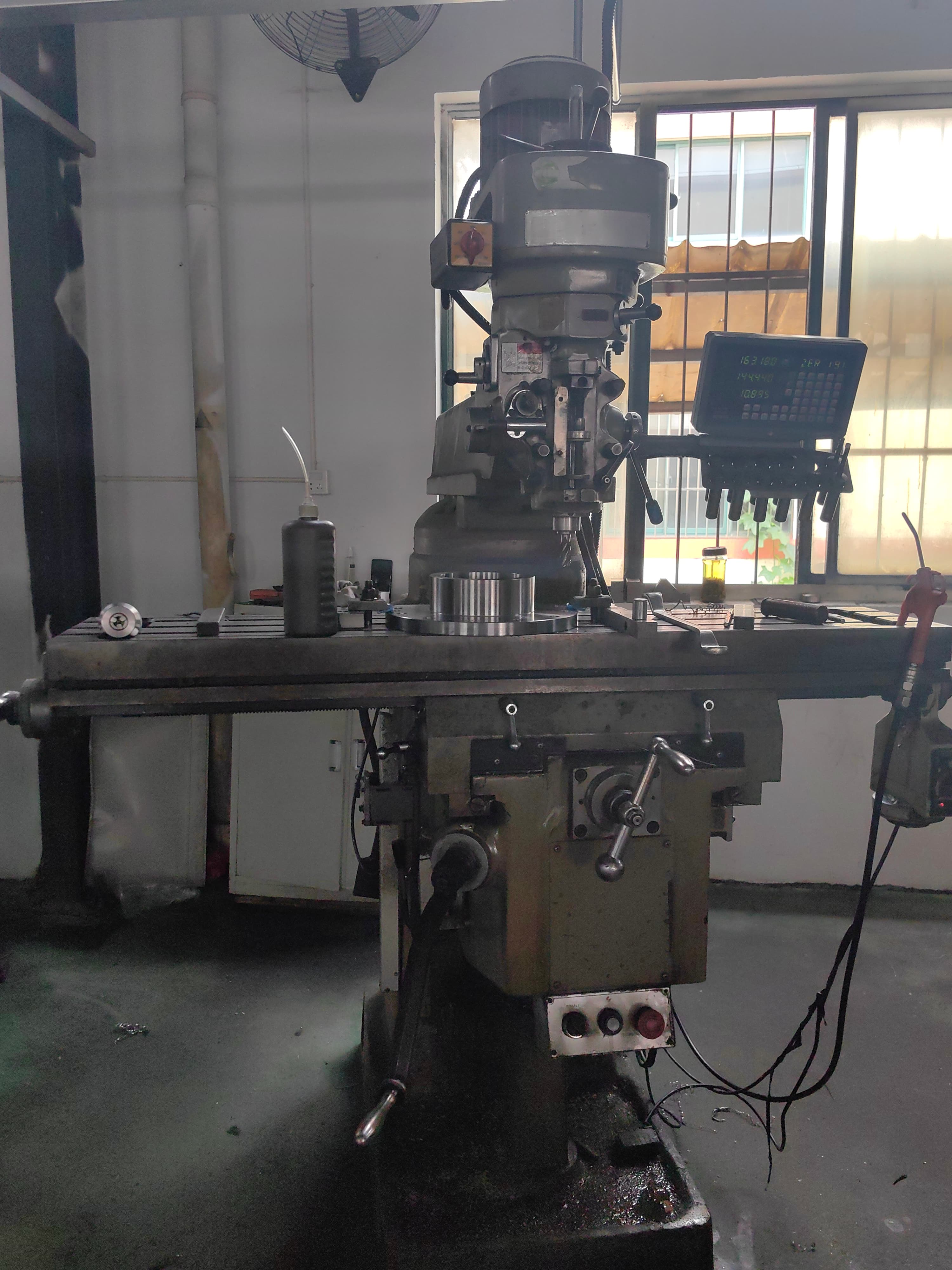 普通铣床 - 图片 2